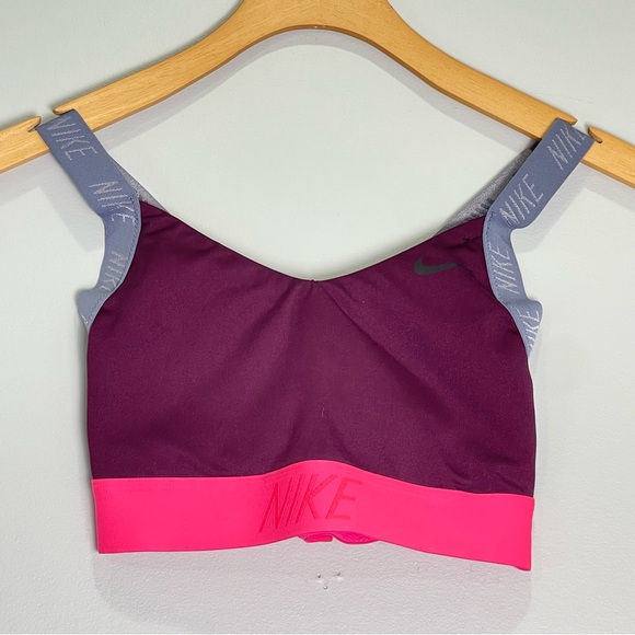 Nike Other - NIKE Women Pro Indy Logo Crisscrossing Back Elastic Straps Sports Bra Size Small